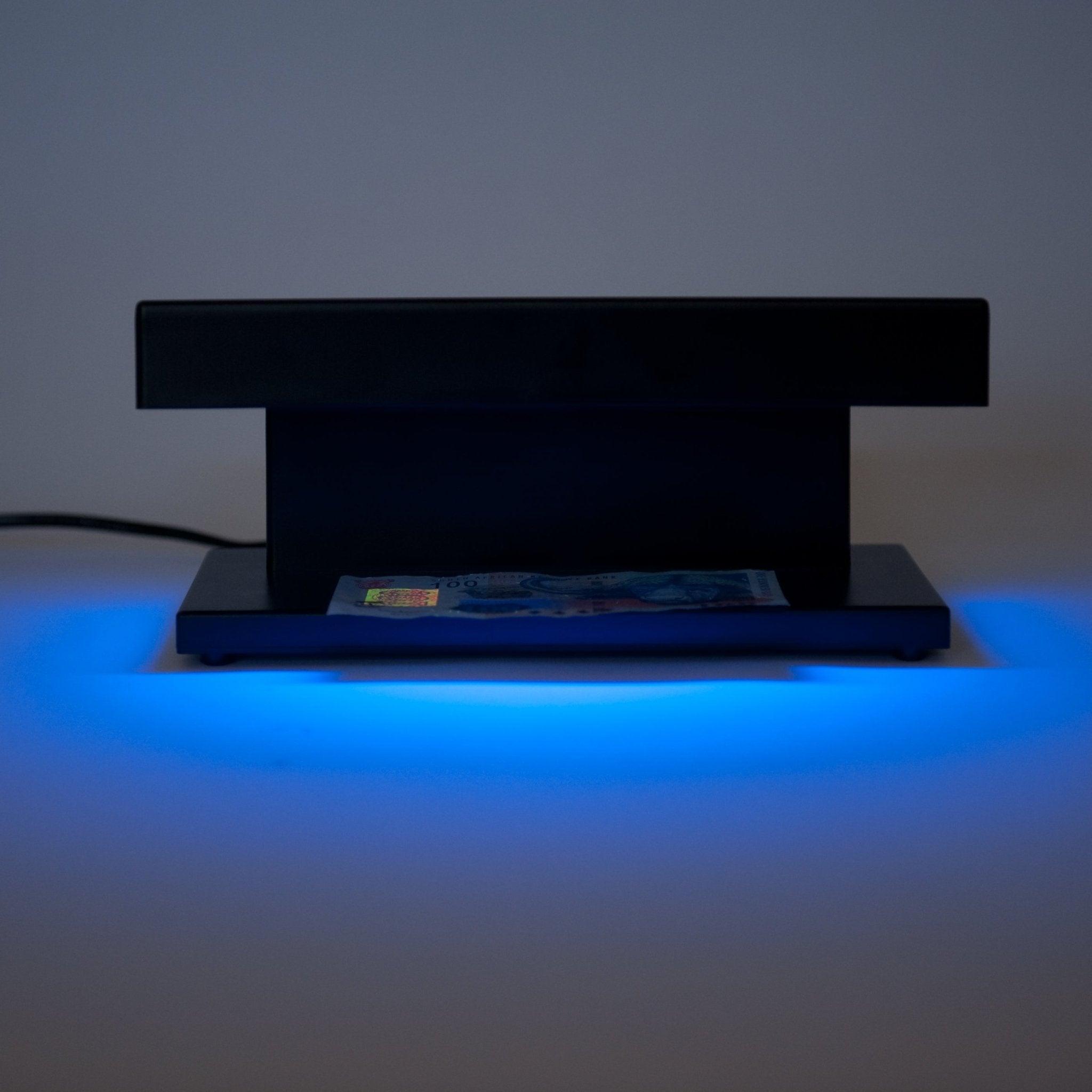 Avansa Counterfeit Money Detector - SuperDetect 180 (replaceable bulbs)